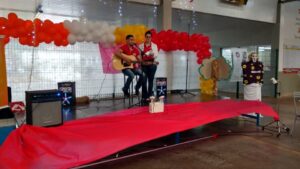 Cinco equipes realizam apresentação de “Paródias da Prevenção” na Unidade Aurora de Mandaguari (PR)