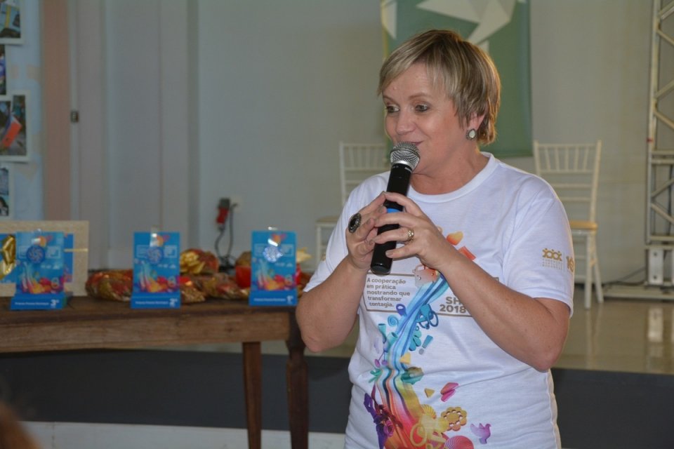 Escola Cidadã e Poesia Destaque são premiadas pela Fundação Aury Luiz Bodanese (FALB)