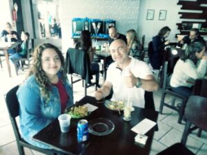 Voluntários da FALB auxiliam na I Paellada do GAPA