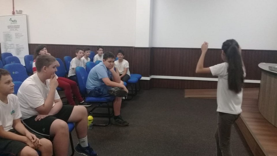 Alunos da Escola Municipal Frei Bruno, de Xaxim (SC) participam de cinema socioambiental