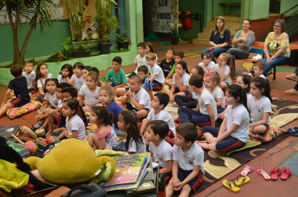 Programa Roda de Leitura educa e instiga ao gosto pela leitura