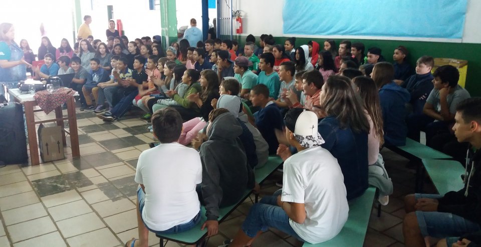 Incentivo à leitura nas escolas de Chapecó/SC