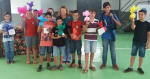 Kombi Biblioteca atende cidades de Santa Catarina e Rio Grande do Sul