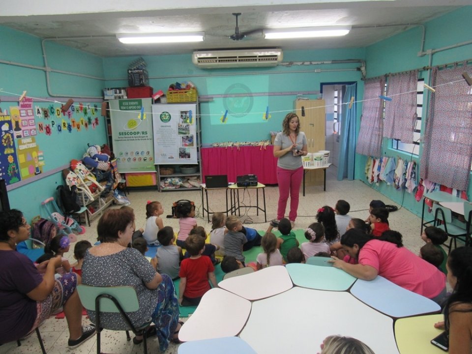 Programa Eco Cooperação realiza atividades em escolas de Novo Hamburgo e Sapucaia do Sul