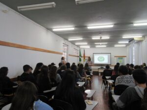 Educação ambiental atende escolas e instituição no Rio Grande do Sul