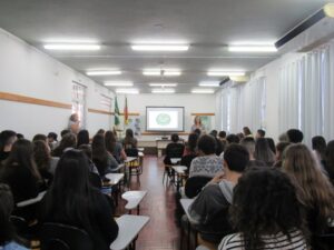 Educação ambiental atende escolas e instituição no Rio Grande do Sul
