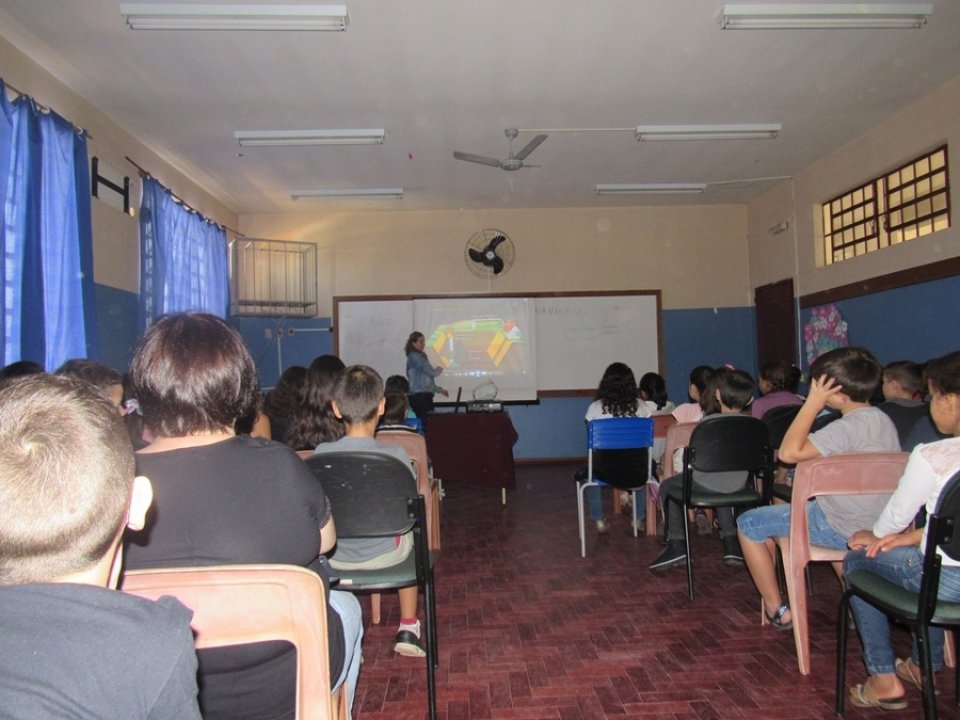 Alunos da EMEF Alfredo Juliano visitam aterro sanitário em Sapucaia do Sul/RS