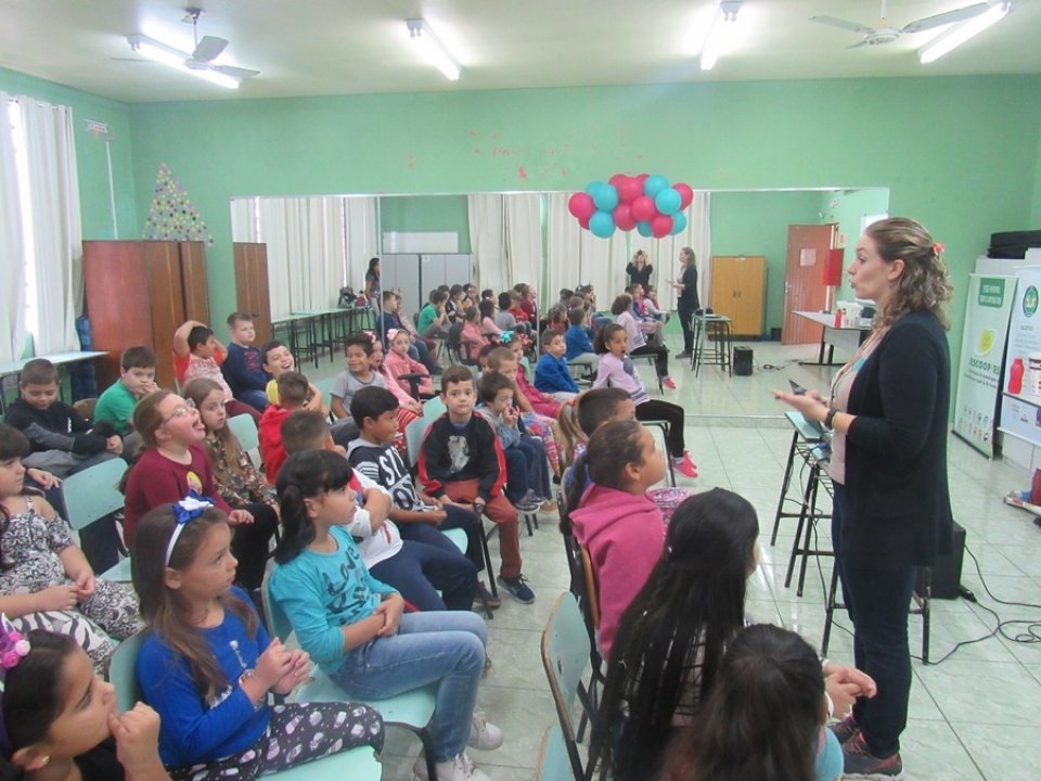 Eco Cooperação atende escolas em Sapucaia do Sul/RS