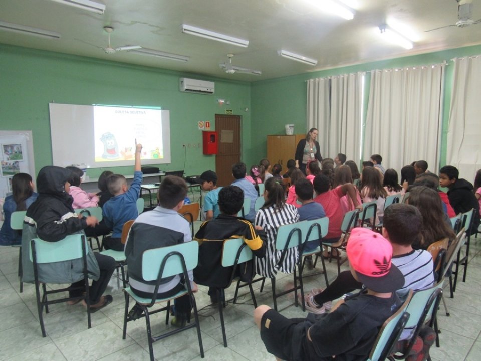 Eco Cooperação atende escolas em Sapucaia do Sul/RS