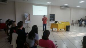 Vivendo Saúde promove formação para multiplicadores