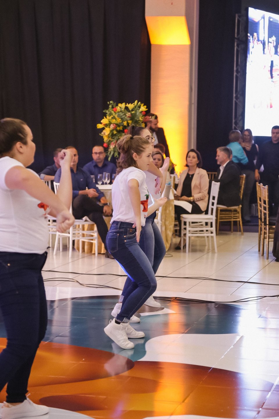 Programa Vozes do Corpo realiza flashmobs em eventos comemorativos dos 50 anos Aurora