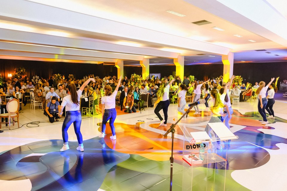 Programa Vozes do Corpo realiza flashmobs em eventos comemorativos dos 50 anos Aurora