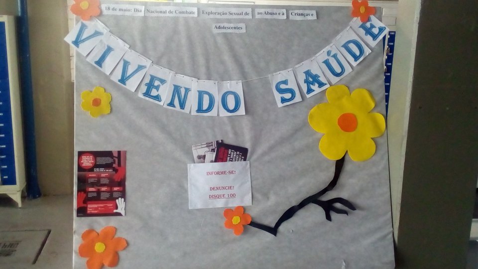 Unidade FAQUI realiza Cinema da Prevenção com jovens aprendizes