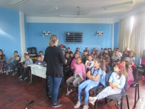 Educação ambiental na EMEB Alberto Santos Dumont em Sapucaia do Sul/RS