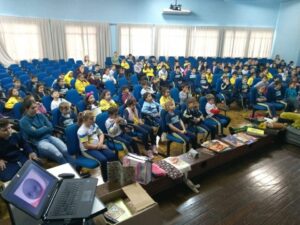 Alunos de Capinzal/SC recebem sensibilização sobre educação ambiental