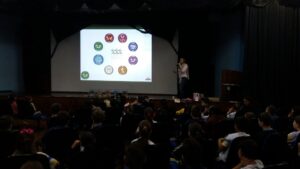 Alunos de Capinzal/SC recebem sensibilização sobre educação ambiental