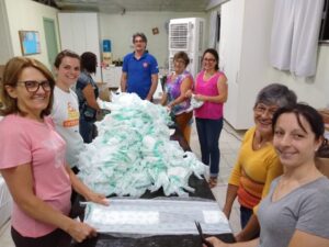 Voluntários realizam ação na APAE em Xaxim/SC
