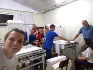 Voluntários realizam ação na APAE em Xaxim/SC