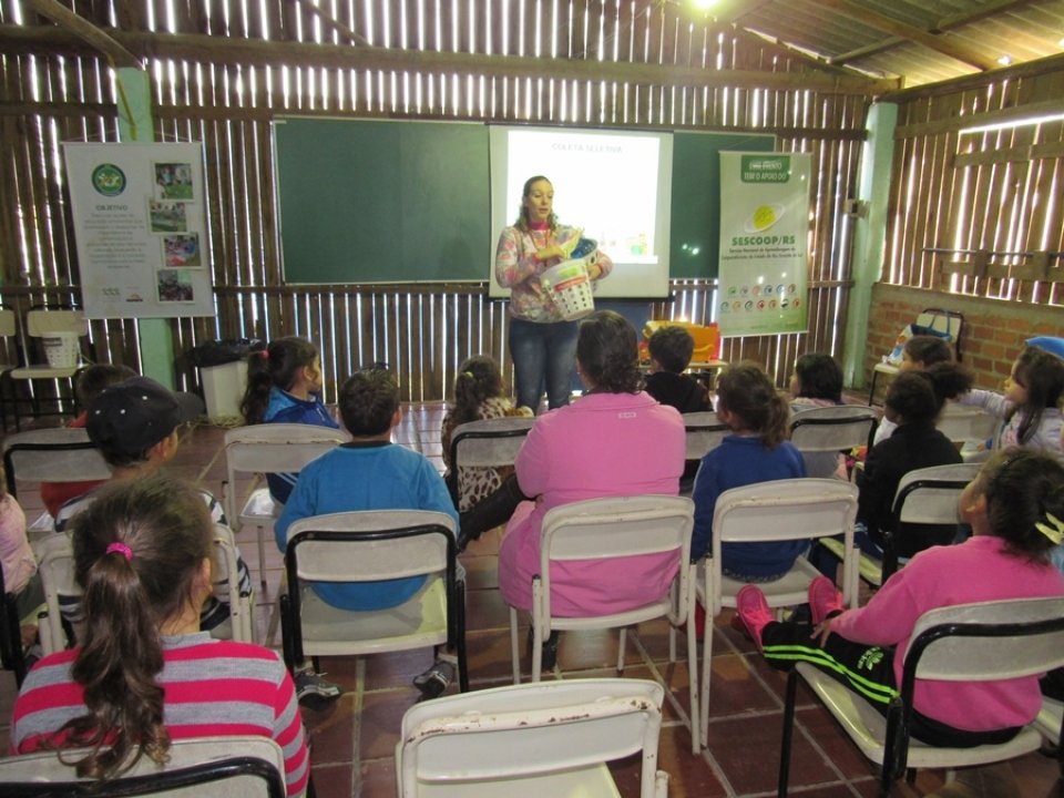 Escolas recebem sensibilização sobre educação ambiental no RS
