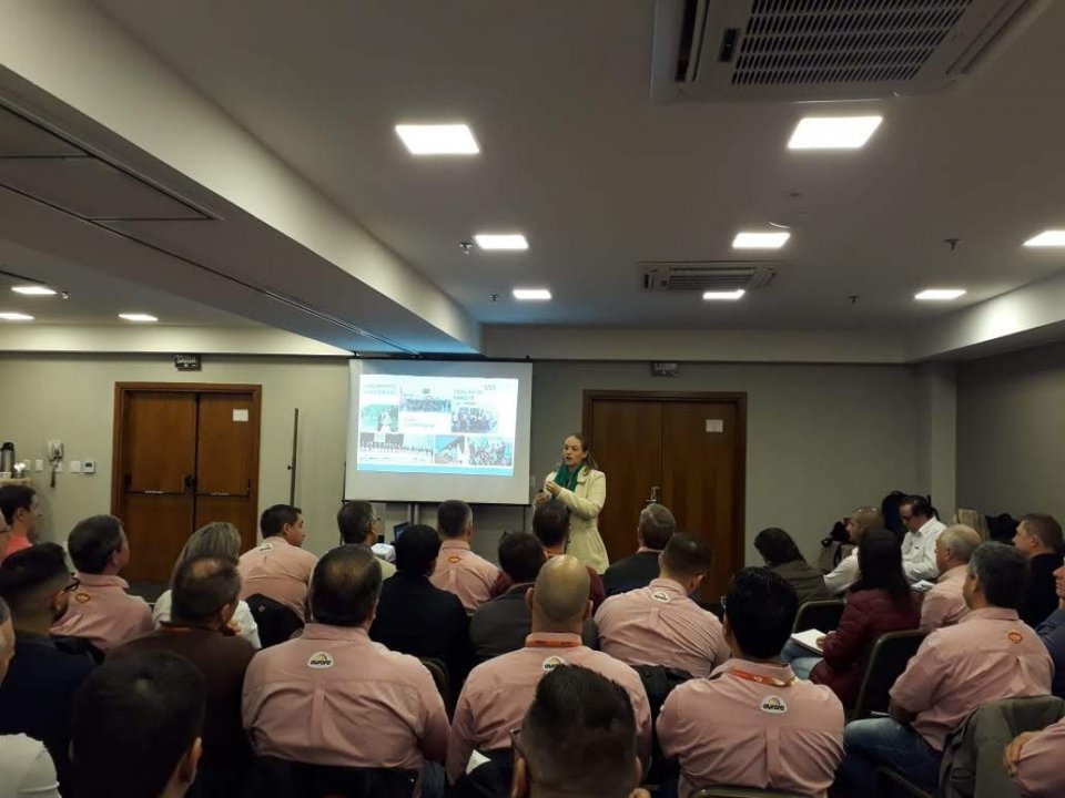 Eco Cooperação RS realiza sensibilização para empregados da Aurora