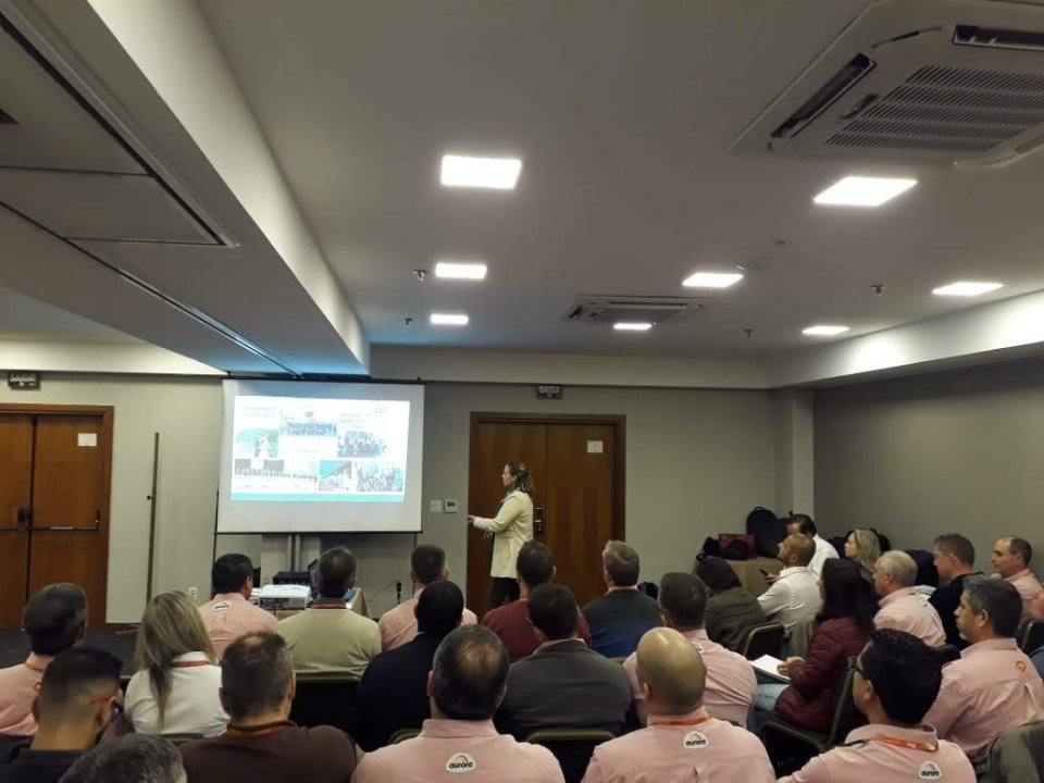 Eco Cooperação RS realiza sensibilização para empregados da Aurora