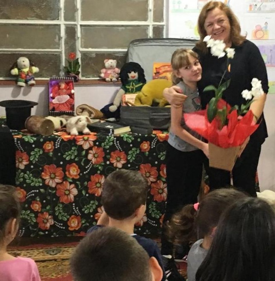 Roda de Leitura participa da Semana Literária e Feira do Livro na EEB Marechal Bormann