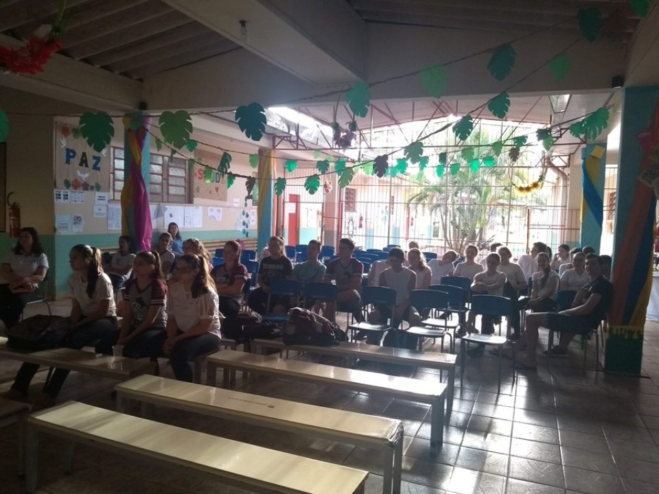 Eco Cooperação leva educação ambiental para estudantes da rede pública em Palmitos/SC