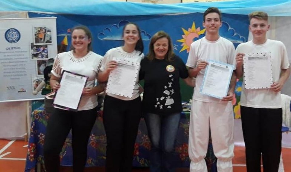 Programa Roda de Leitura participa de evento em escolas do município de Palmitos/SC
