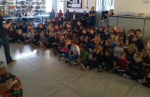 Roda de Leitura realiza ação no Colégio Santa Rita de Chapecó/SC