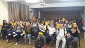 Multiplicadores do programa Vivendo Saúde realizam Cinema da Prevenção em Águas de Chapecó/SC