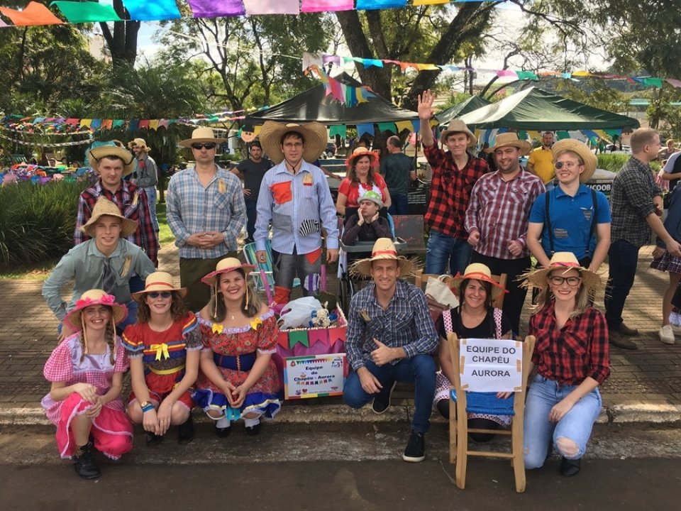 Voluntários de Cunha Porã participam de Gincana Junina da APAE