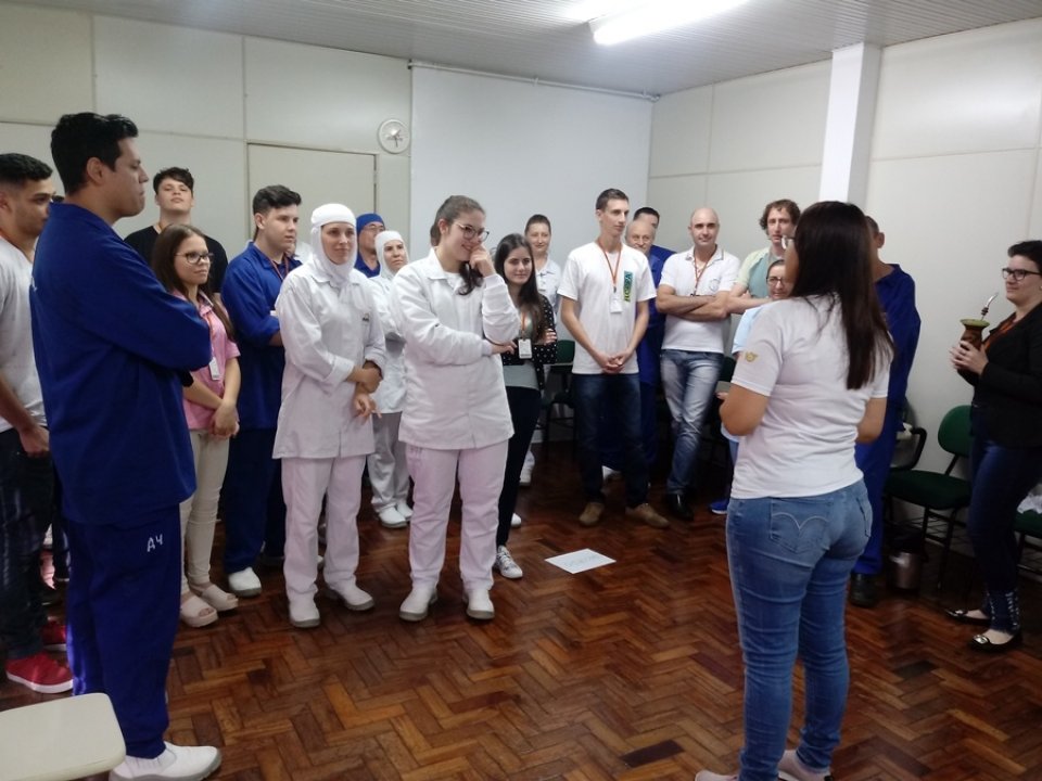 Hora de Conversar é realizado na unidade FASA em Sarandi/RS