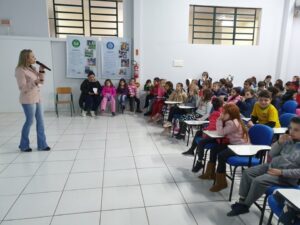 Eco Cooperação atende mais de mil alunos em Chapecó