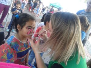 Voluntários das unidades de Erechim participam de ação Junina