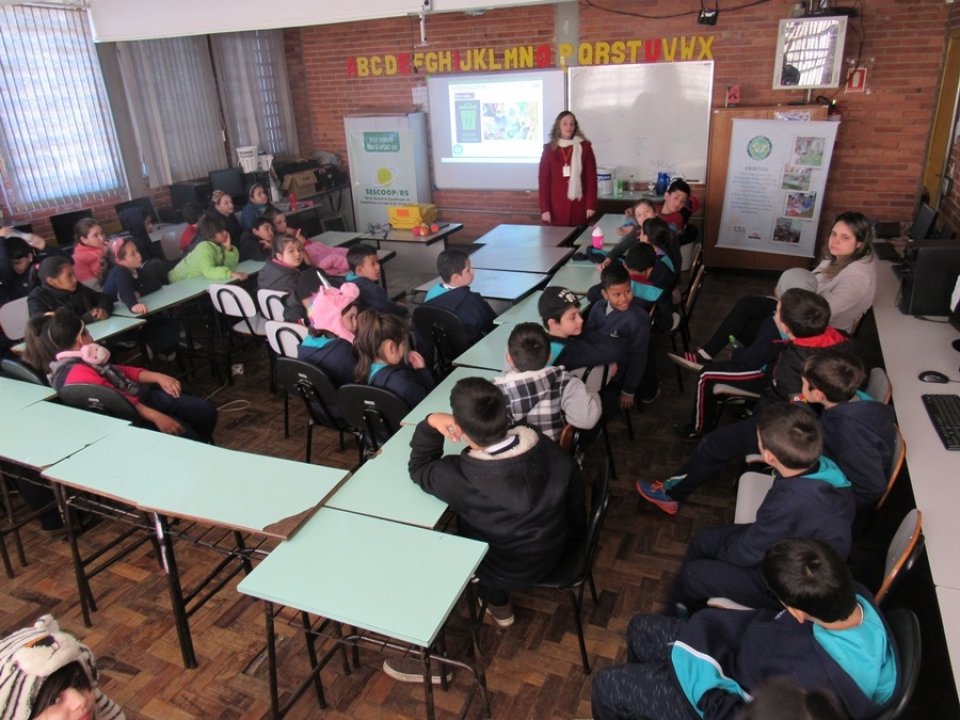 Eco Cooperação leva educação ambiental para mais de 770 estudantes no RS