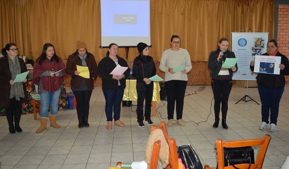 Roda de Leitura realiza formação continuada para professores durante recesso escolar