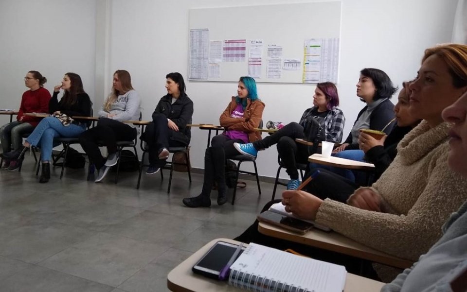 Roda de Leitura realiza formação continuada para professores durante recesso escolar