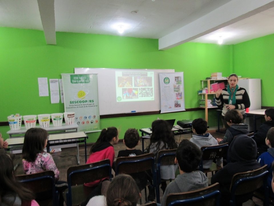 Eco Cooperação leva sensibilização para diversas instituições no Rio Grande do Sul