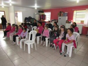 Eco Cooperação realiza sensibilizações em instituições públicas e privadas