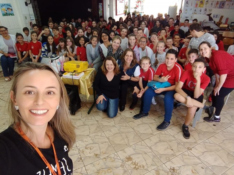 Escola Augusto Colatto de Xanxerê/SC recebe o programa Eco Cooperação