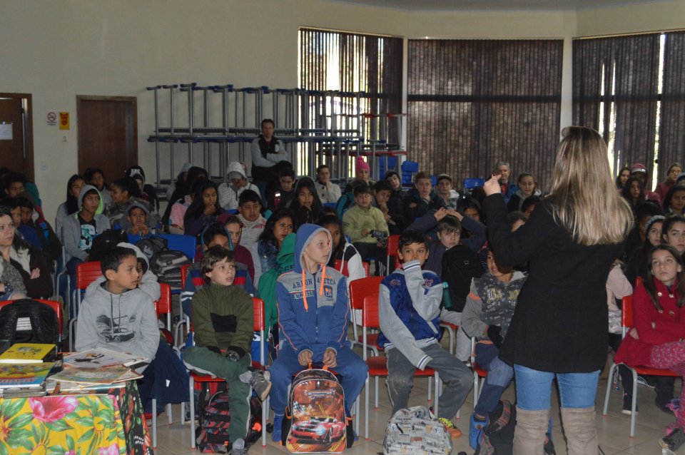 Eco Cooperação sensibiliza alunos e professores no município de Engenho Velho/RS