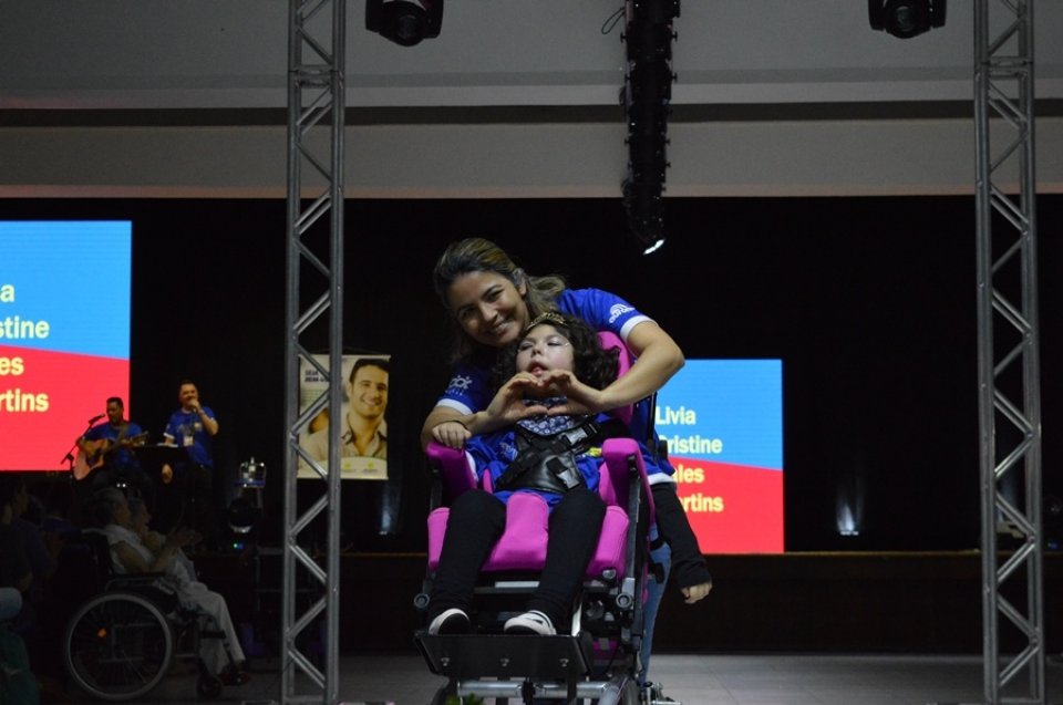 Desfile Inclusivo leva emoção e superação para a passarela do 3º Workshop Viva as Diferenças