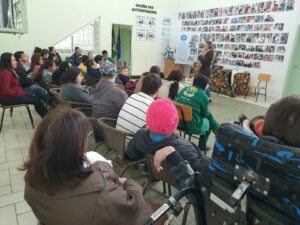 Eco Cooperação atende APAE de Xaxim e escolas em São Miguel do Oeste