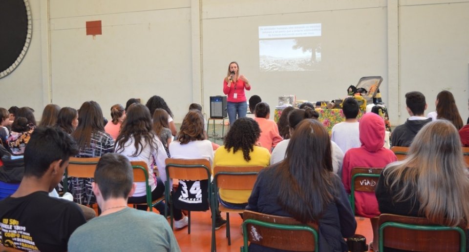Eco Cooperação atende APAE de Xaxim e escolas em São Miguel do Oeste
