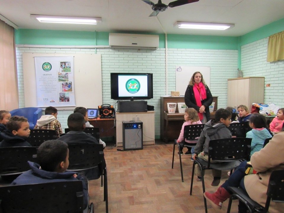 EMEF José Mariano Beck recebe programa Eco Cooperação em Porto Alegre