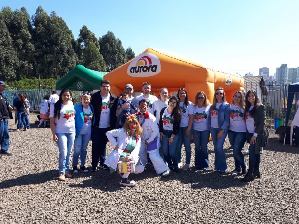 Praça da Cooperação recebe comemoração dos 102 anos de Chapecó