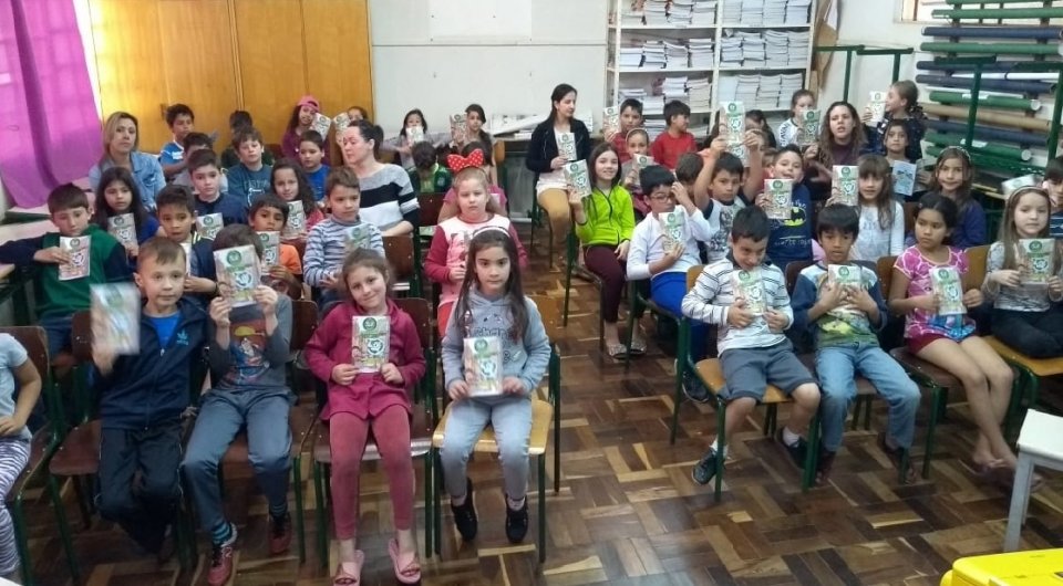 Escolas de Chapecó recebem o programa Eco Cooperação