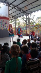 Multiplicadores do Roda de Leitura realizam atividade na Creche Mundo Mágico
