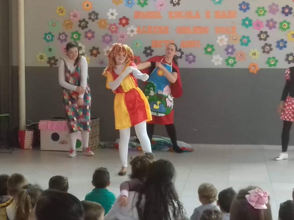 Multiplicadores do Roda de Leitura realizam atividade na Creche Mundo Mágico