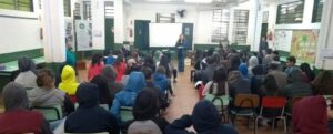 Roda de Leitura atende escolas de Chapecó